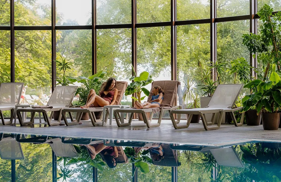 Hvd Riviera Beach Ultra All Inclusive & Mineral Pool - Private Beach & Free Parking-1